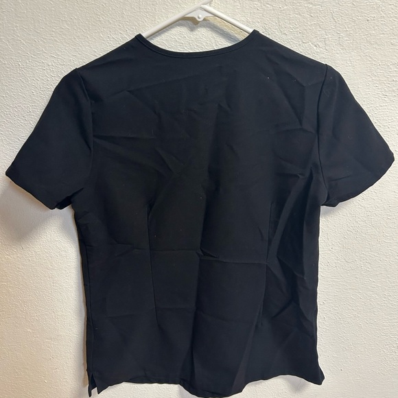 Figs Technical Collection Scrub Top. GUC Size XS - Picture 4 of 4